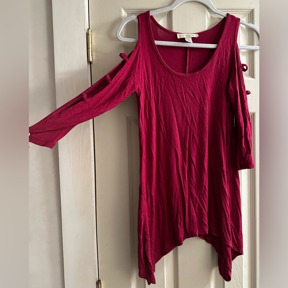 Women's Red Cold Shoulder Top
